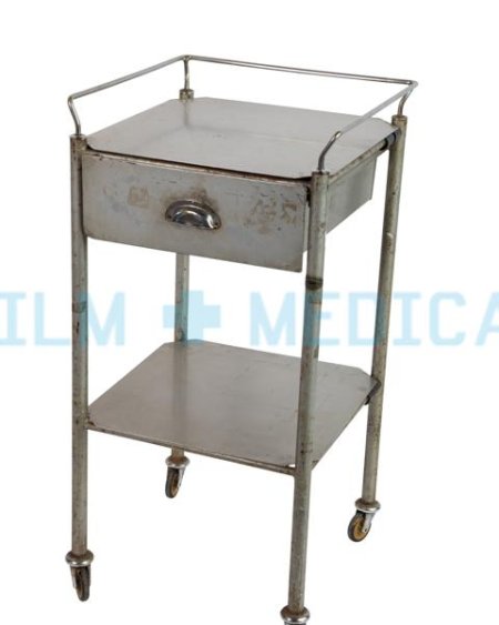 Trolley Square with Rail in Silver